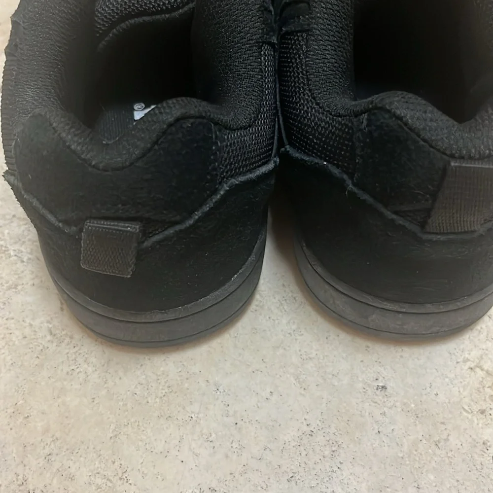 Brahma steel-toed shoes- like new - Picture 3 of 4